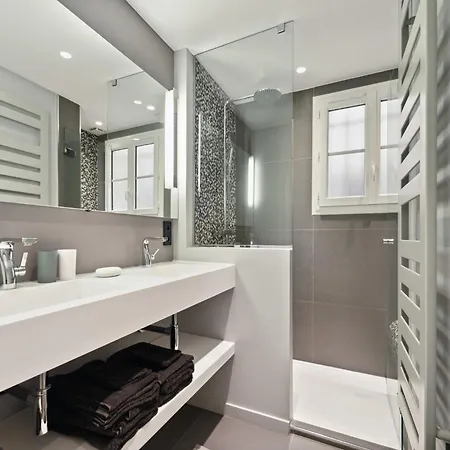 Charming Apartment- 2Br- 4P- Saint-Tropez Apartment *